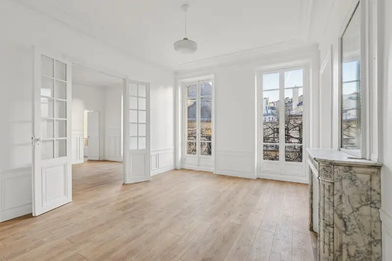 Location Bureaux 225 m² - Photo 1