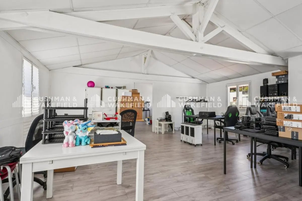 34 Rue Périer, Montrouge to rent Building Photo- Image 1 of 15