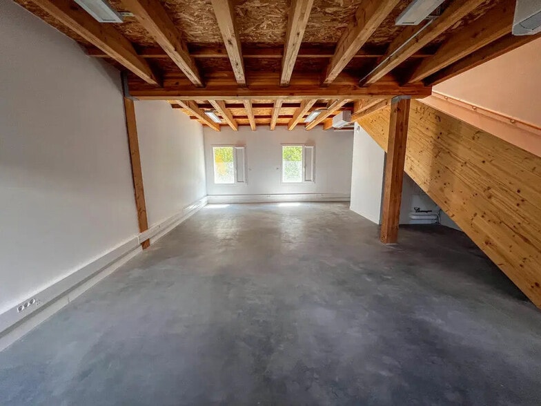 Office in Avignon to rent - Interior Photo - Image 3 of 5