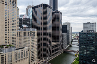 10 S Wacker Dr, Chicago, IL for sale Primary Photo- Image 1 of 1