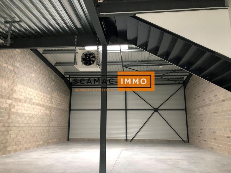 Industrial in Cormeilles-en-Parisis to rent - Building Photo - Image 3 of 6