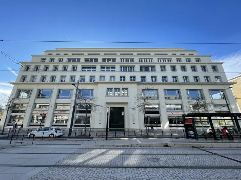 Vente Bureaux 2 652 m² - Photo 1