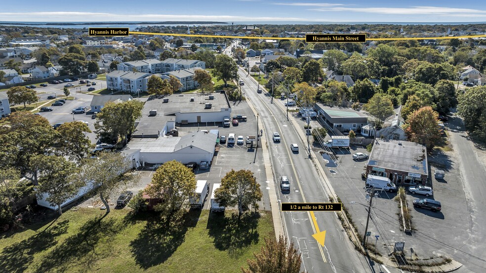 210 Barnstable Rd, Hyannis, MA for rent - Building Photo - Image 3 of 4