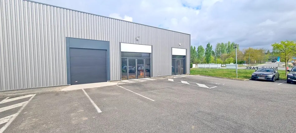 2-3 Allée De Longueterre, Montrabé to rent Building Photo- Image 1 of 7