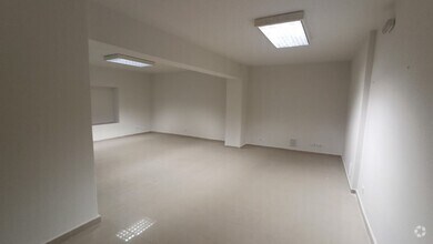 Retail in Ávila, Ávila to rent Interior Photo- Image 2 of 7