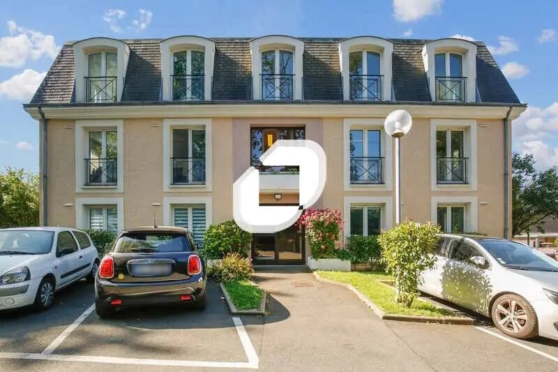 3 Chemin De La Dime, Roissy-en-France to rent Building Photo- Image 1 of 10