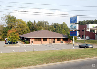 1885 Fort Campbell Blvd, Clarksville, TN for sale Primary Photo- Image 1 of 1