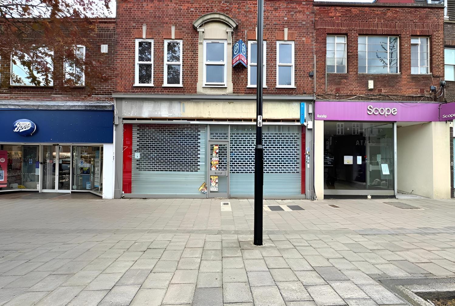 69-69a High St, Ruislip to rent Building Photo- Image 1 of 3