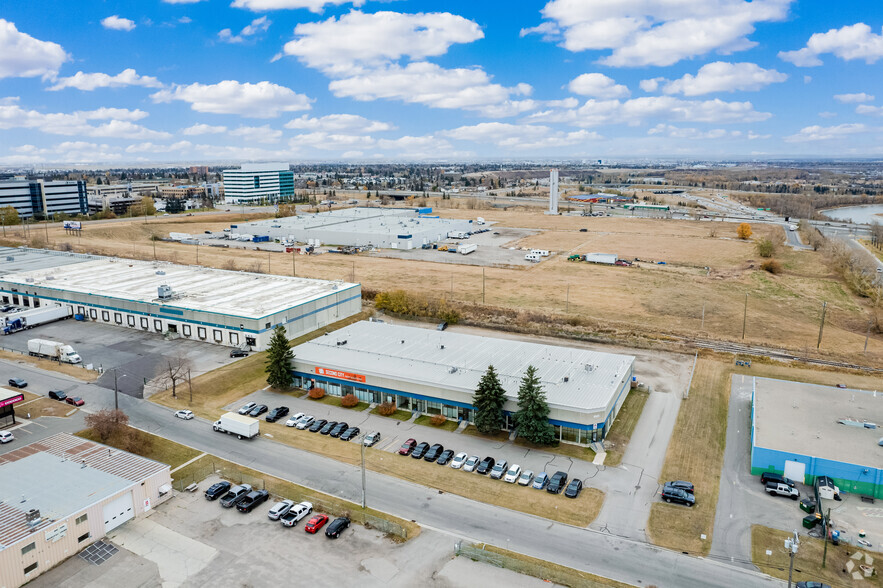 2023 2nd Ave SE, Calgary, AB for rent - Aerial - Image 3 of 5