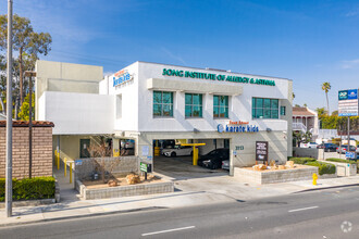 3113 N Sepulveda Blvd, Manhattan Beach, CA for sale Primary Photo- Image 1 of 1