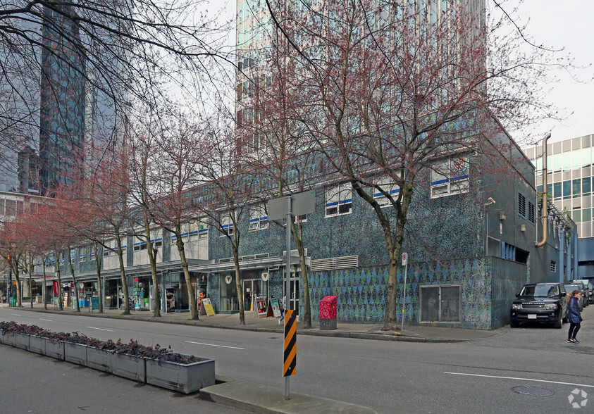 955-995 Hornby St, Vancouver, BC for sale - Building Photo - Image 2 of 9