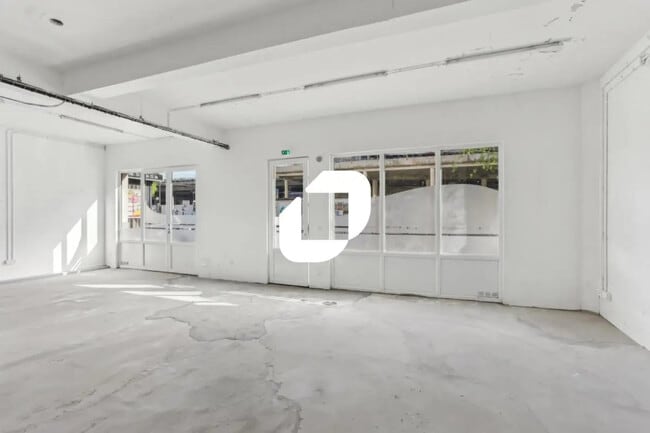 Vente Commerce 123 m²