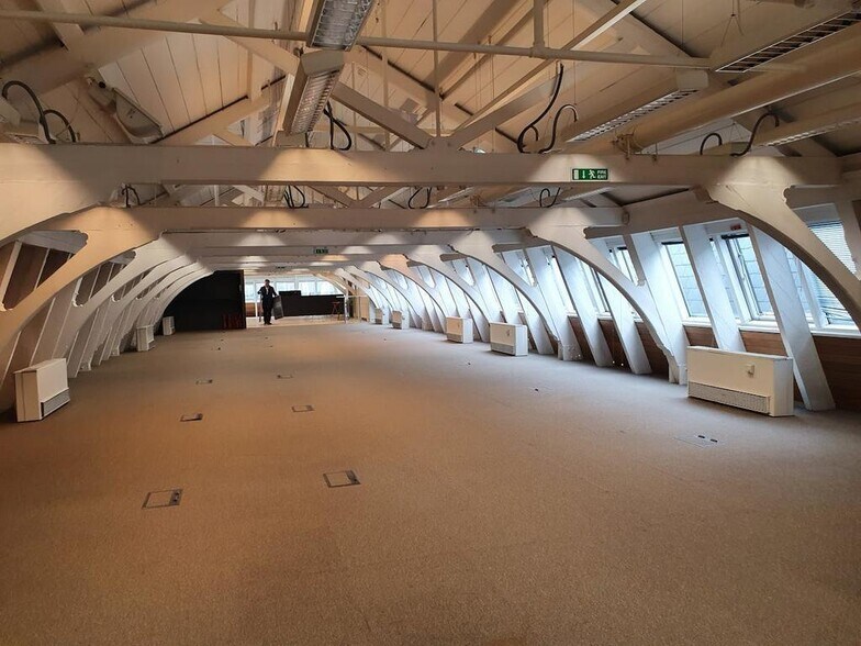 London Central Markets, London to rent - Building Photo - Image 2 of 10