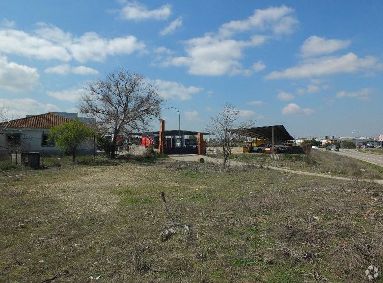 Land in Pinto, MAD for sale - Primary Photo - Image 1 of 2