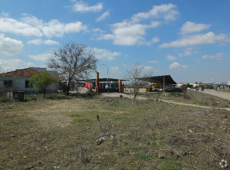 Land in Pinto, Madrid for sale Primary Photo- Image 1 of 3