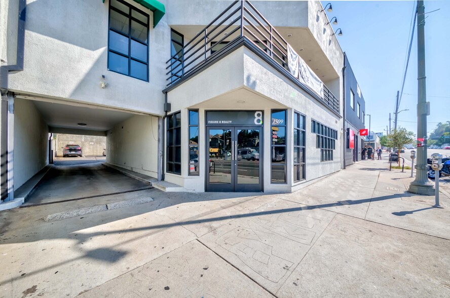 1509 W Sunset Blvd, Los Angeles, CA for rent - Building Photo - Image 2 of 15