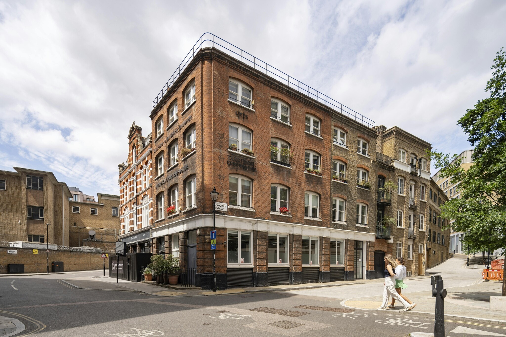 1 Crawford Passage, London to rent Building Photo- Image 1 of 12