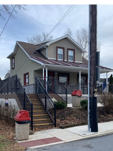 17 N Poplar St, Macungie, PA for sale Primary Photo- Image 1 of 1