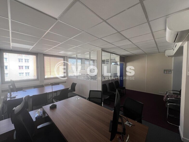 2 Rue Antoine Etex, Créteil to rent - Interior Photo - Image 2 of 17