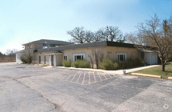 170 W Roosevelt Rd, West Chicago, IL for sale Primary Photo- Image 1 of 1