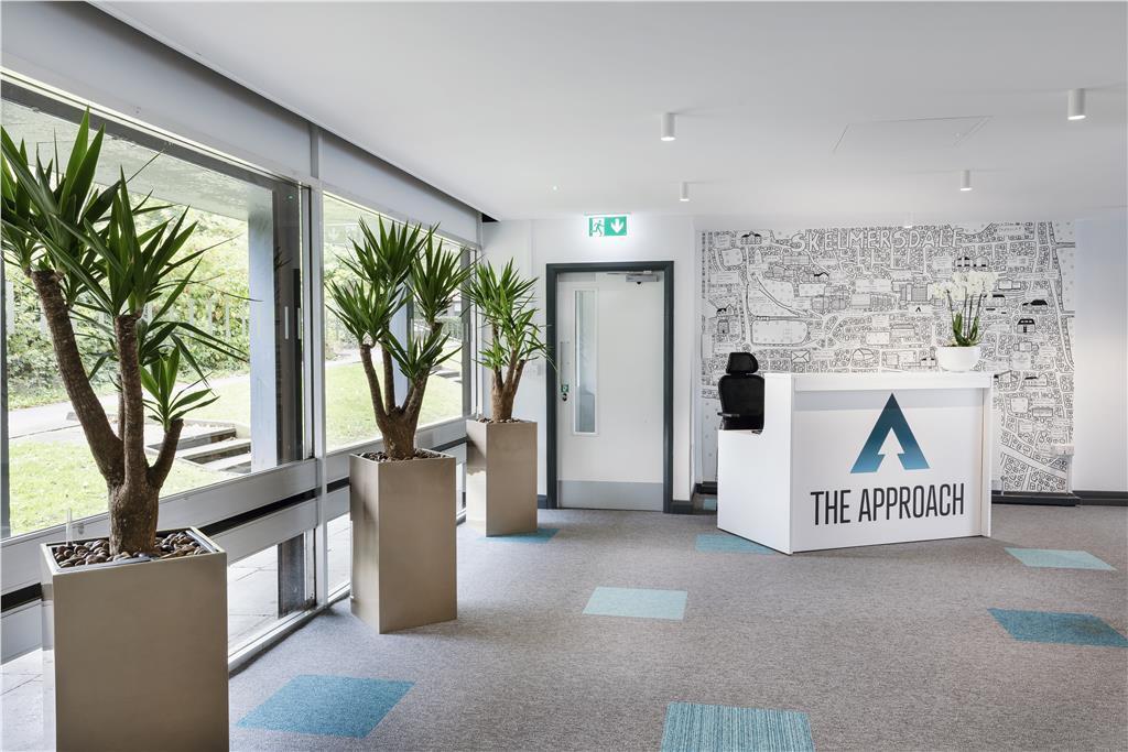 Southway Aly, Skelmersdale to rent Building Photo- Image 1 of 6