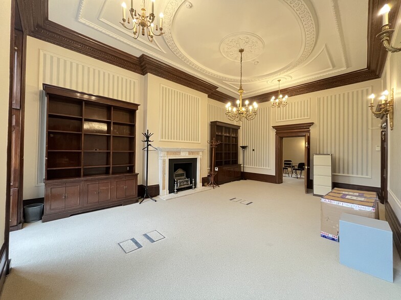 14 Manchester Sq, London for rent - Interior Photo - Image 2 of 13