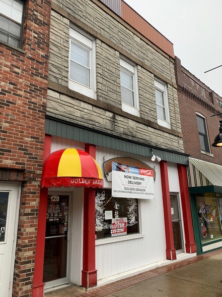 128 W Main St, Belleville, IL for sale - Building Photo - Image 1 of 1