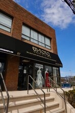 87 Glen Cove Rd, Greenvale, NY to rent Building Photo- Image 2 of 2