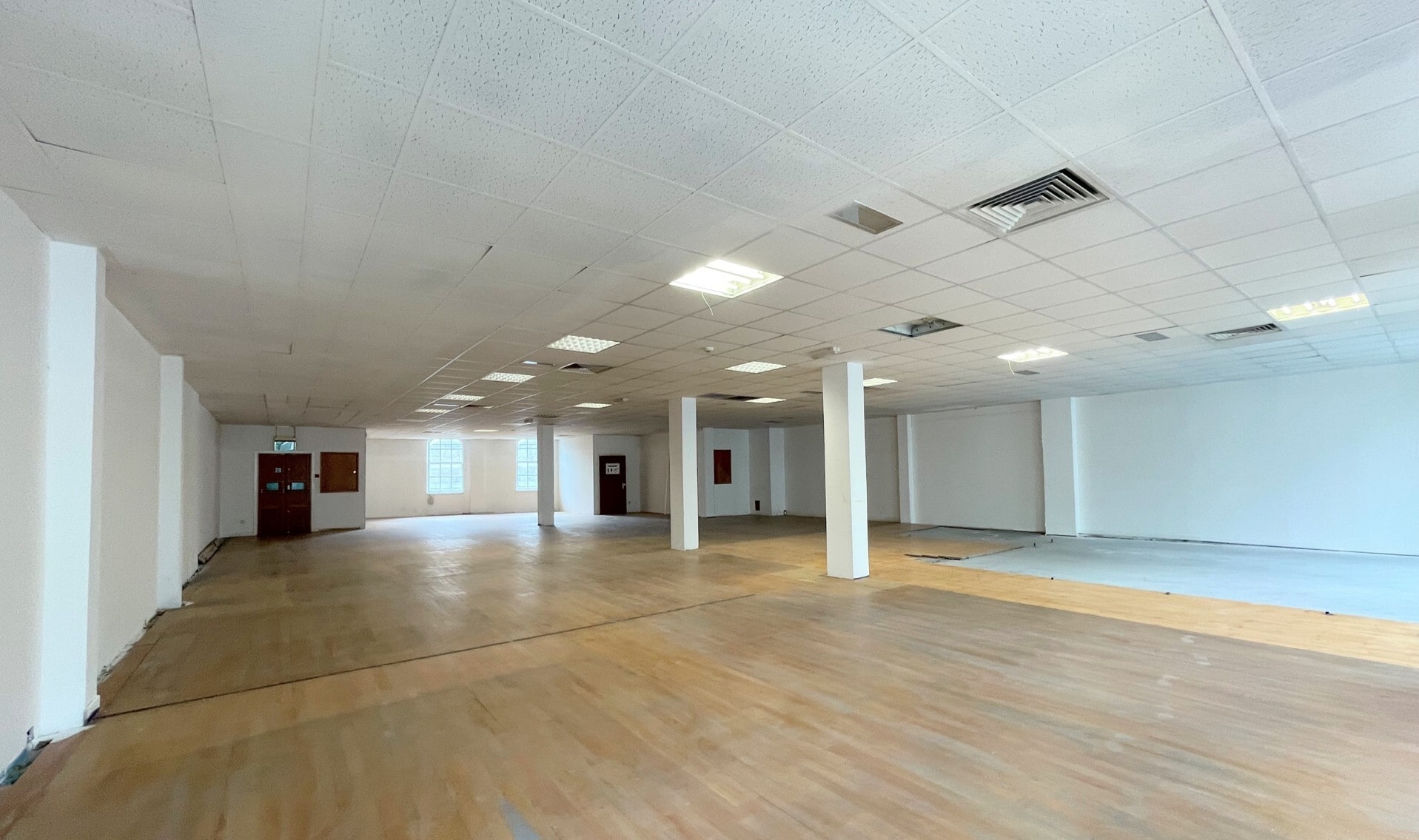 191-197 Union St, Aberdeen to rent Interior Photo- Image 1 of 2