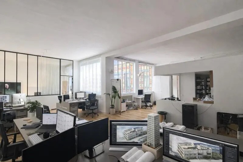 Location Bureaux 95 m² - Photo 1
