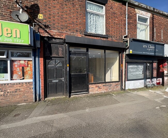 More details for 945 Oldham Rd, Manchester - Retail to Rent