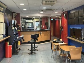 372 Ewell Rd, Surbiton to rent Building Photo- Image 1 of 1