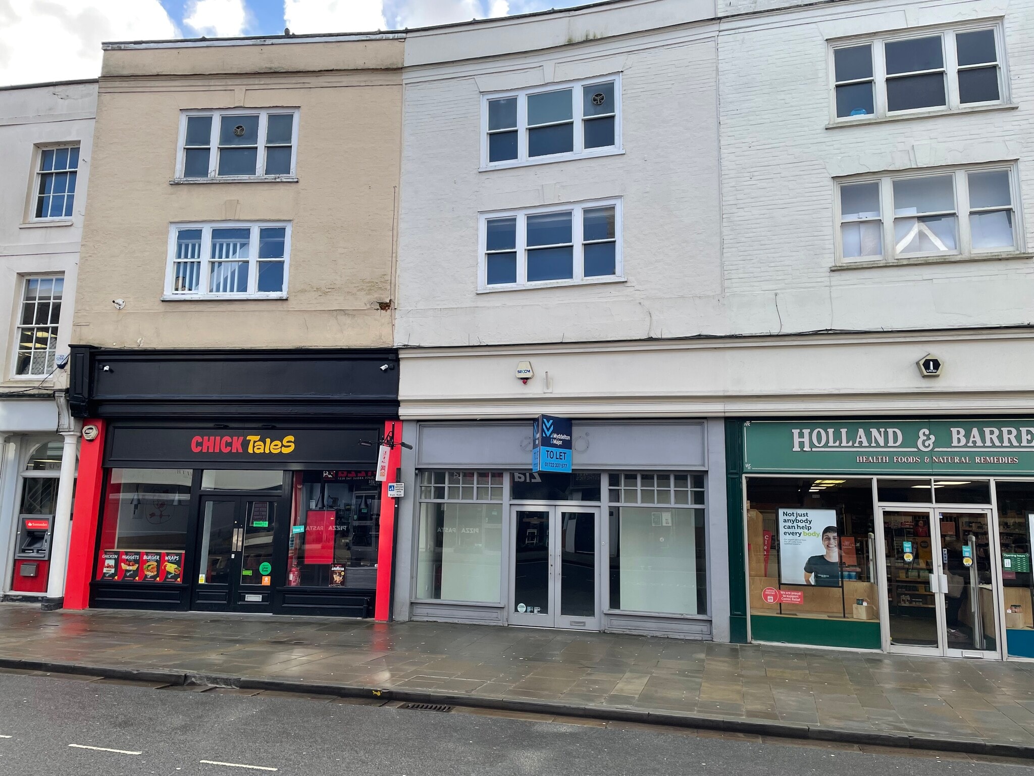 57 Silver St, Salisbury to rent Building Photo- Image 1 of 2