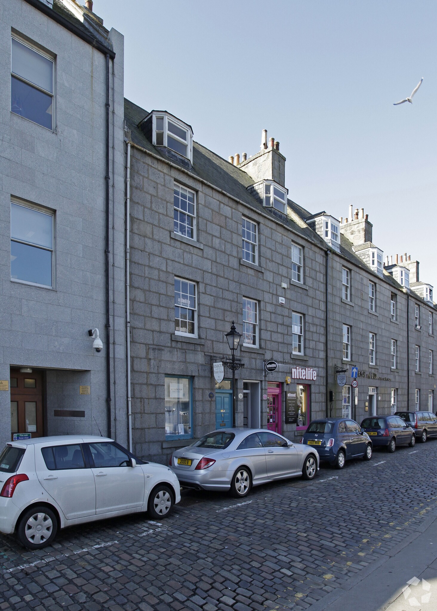 33-37 Huntly St, Aberdeen for sale Primary Photo- Image 1 of 1