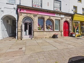 4 High St, Ledbury to rent Building Photo- Image 1 of 5