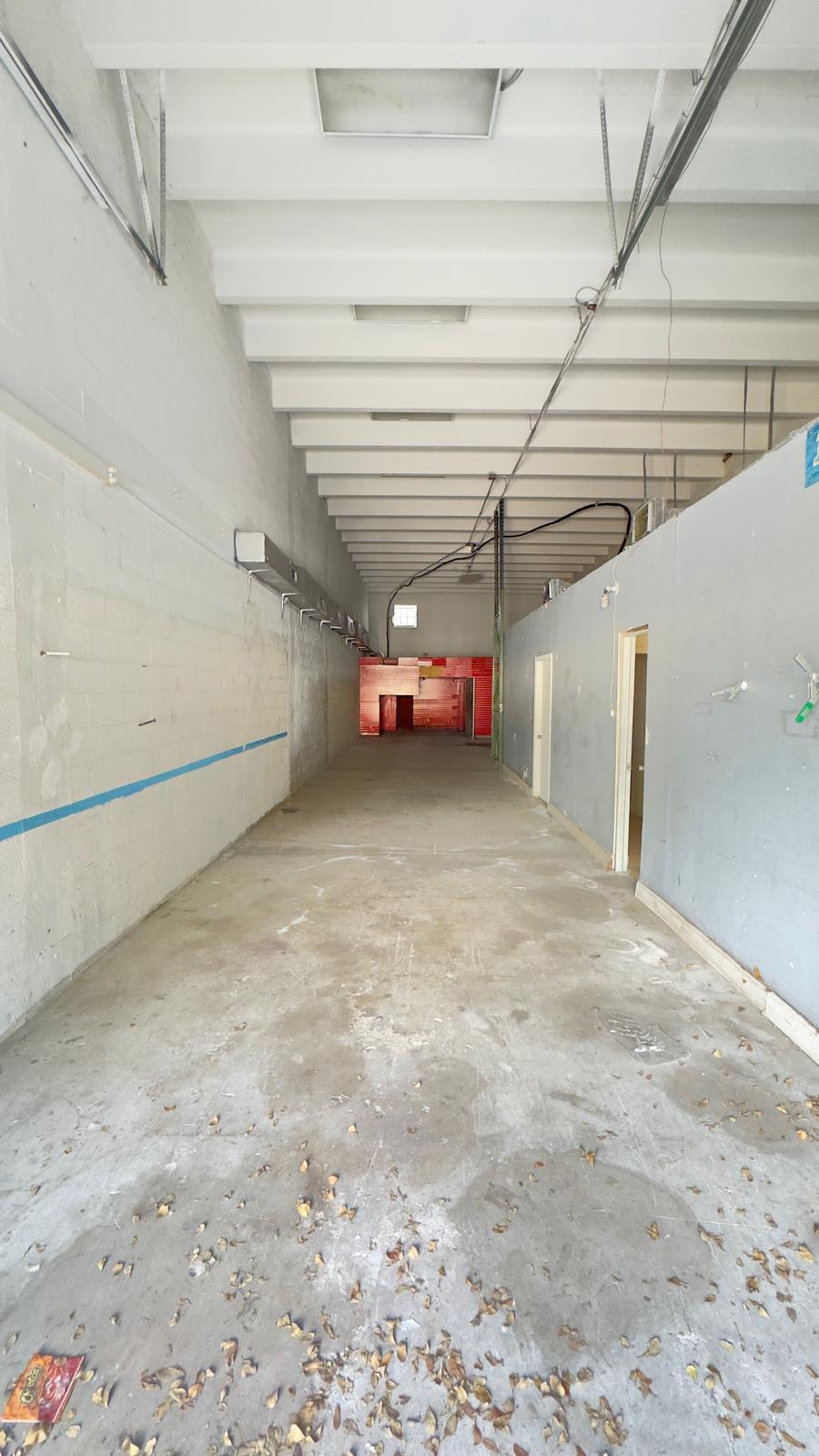 6405-6447 NW 82nd Ave, Miami, FL to rent Interior Photo- Image 1 of 6