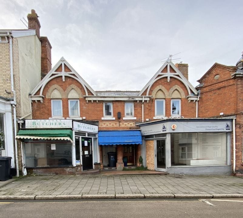 66-67 Newport Rd, Barnstaple for sale Primary Photo- Image 1 of 2