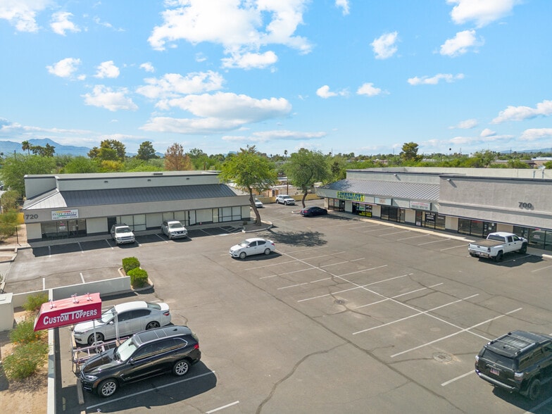 680-720 W Prince Rd, Tucson, AZ to rent - Building Photo - Image 3 of 11