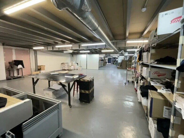 100 Avenue Du Général Leclerc, Pantin to rent - Building Photo - Image 3 of 6