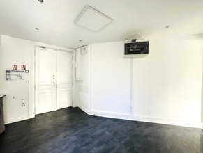 Co-working Space in Paris to rent Interior Photo- Image 2 of 9