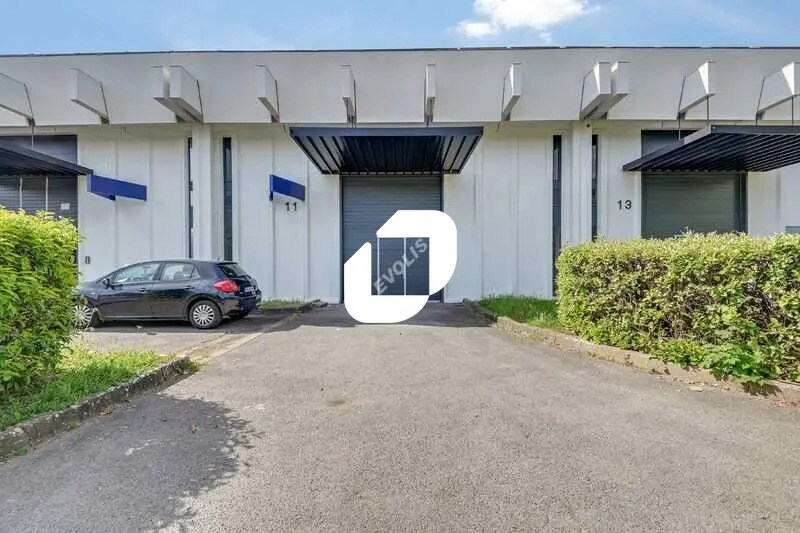 1-13 Rue Des Pyrénées, Wissous to rent Building Photo- Image 1 of 15