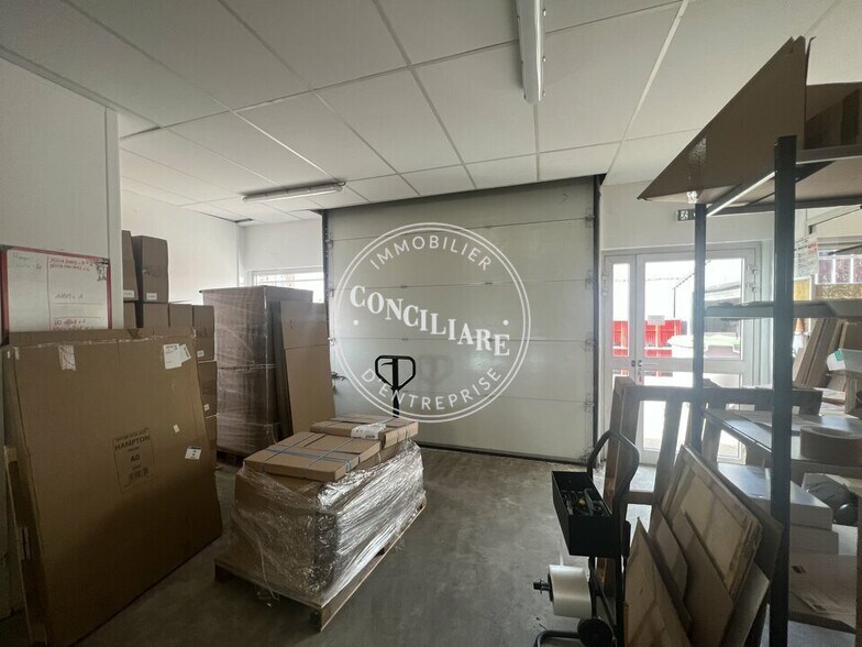 Light Industrial in Toulouse for sale - Interior Photo - Image 2 of 4
