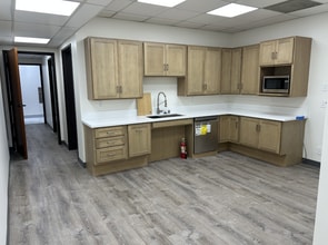 20355 Hawthorne Blvd, Torrance, CA to rent Interior Photo- Image 1 of 26