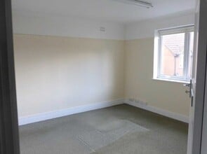 18 Woodborough Rd, Winscombe to rent Interior Photo- Image 2 of 2