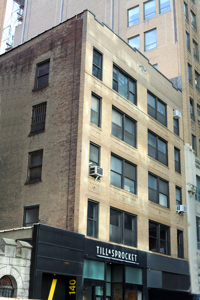 140 W 30th St, New York, NY for rent - Building Photo - Image 1 of 8