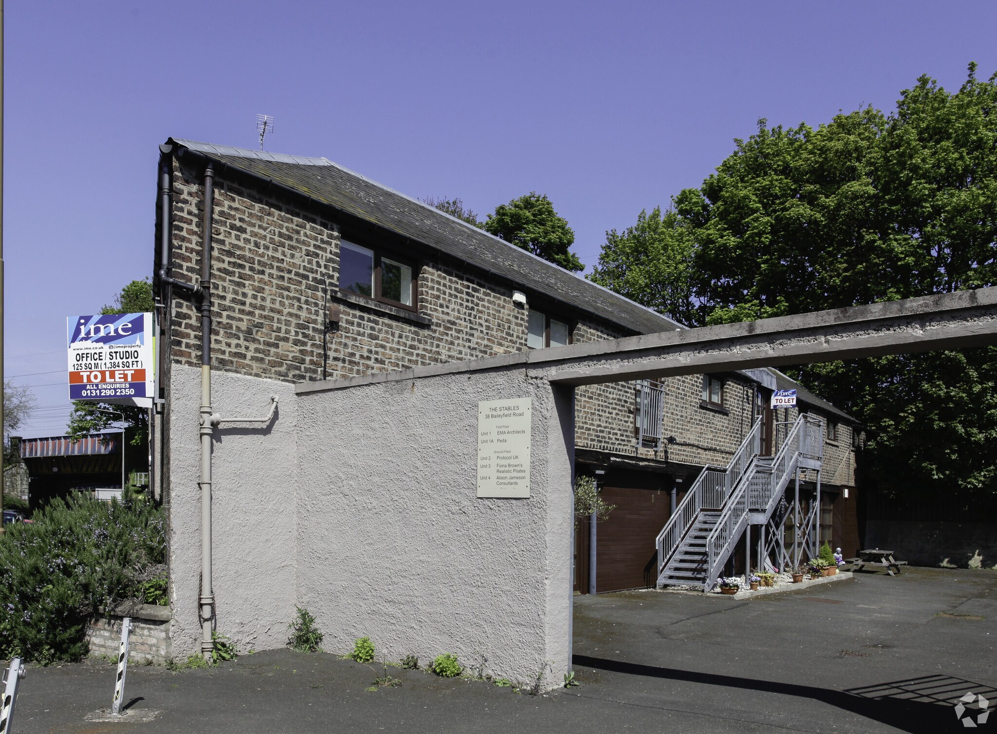 38 Baileyfield Rd, Edinburgh to rent Primary Photo- Image 1 of 5