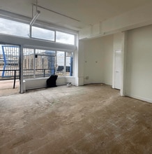Lawley St, Stoke On Trent to rent Interior Photo- Image 2 of 2