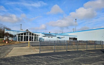 1256 W Sharon Rd, Cincinnati, OH for sale Building Photo- Image 1 of 1