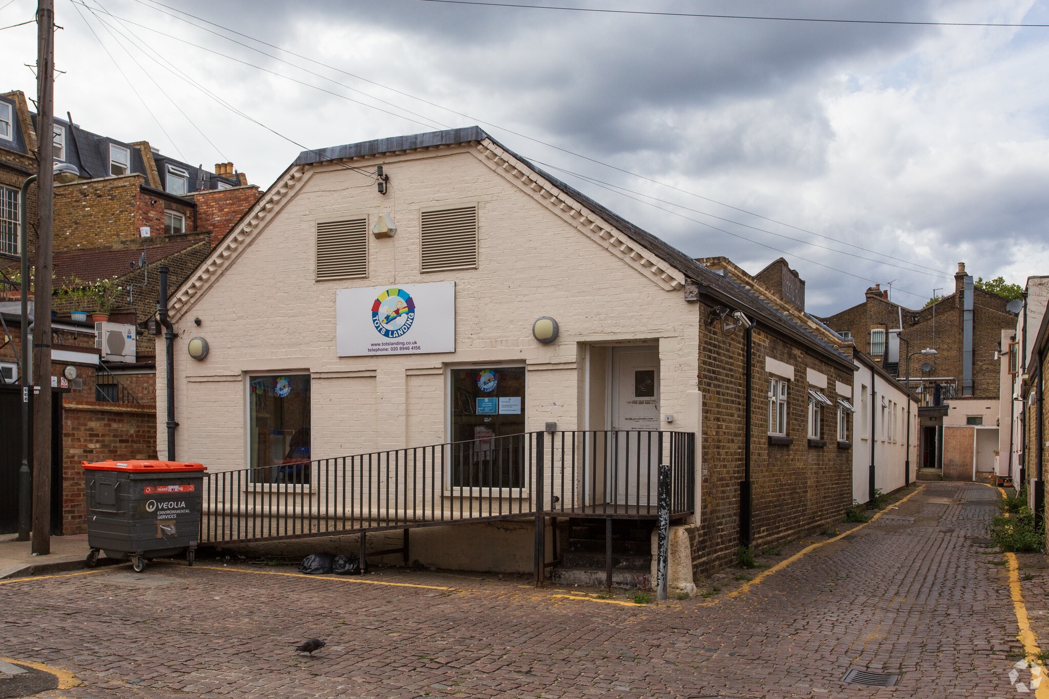 4-5 Broadway Ct, London for sale Primary Photo- Image 1 of 1