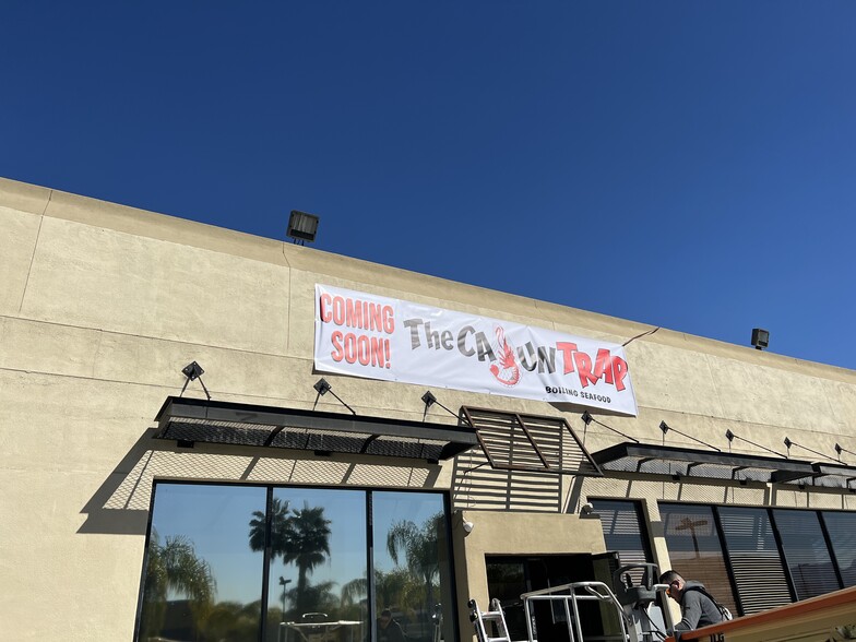 40355-40385 Murrieta Hot Springs Rd, Murrieta, CA to rent - Building Photo - Image 3 of 18